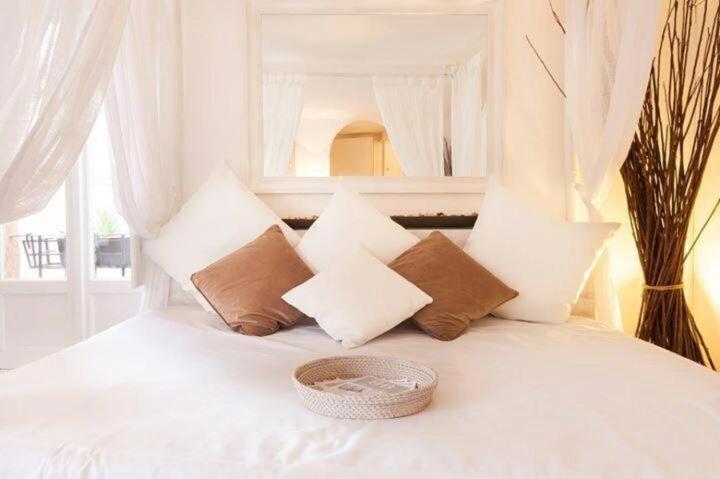 דירות רומא Piazza Navona White Penthouse מראה חיצוני תמונה